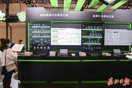 中国卫星导航定位协会首席专家曹冲 基于 5G 北斗 的时空技术必须对接产业发展